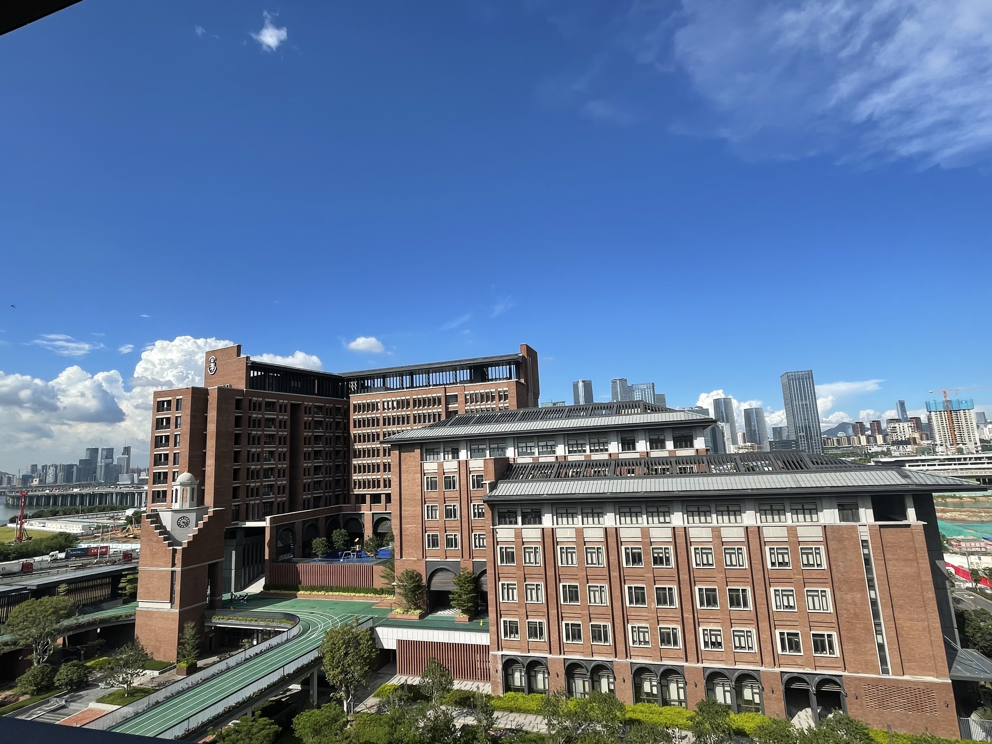 深圳前海民办学校项目通过消防验收